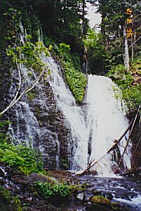 男鹿の滝